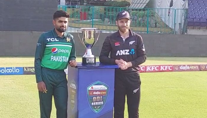 1179849 315606 aaaa updates