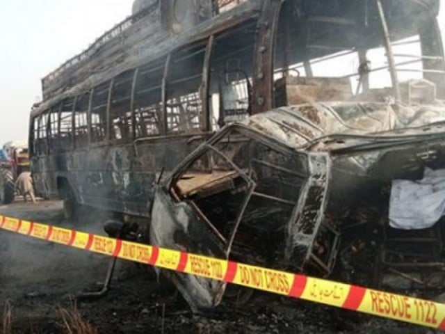 2526133 busaccident 1692504624 805 640x480 1