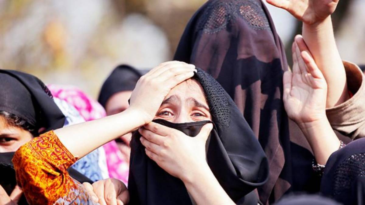 kashmiri women
