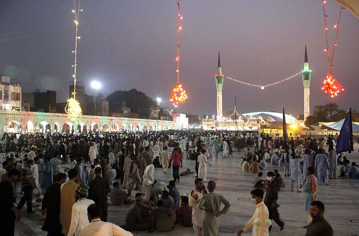 3 day celebrations of data ganj bakhsh 978th urs begin 1632688594 2838