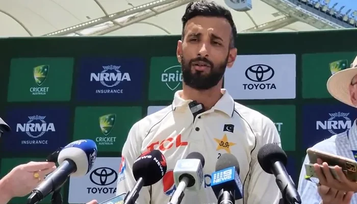 shan masood captaion pak test team