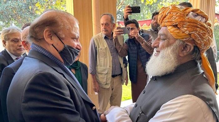 l 357253 050515 updates