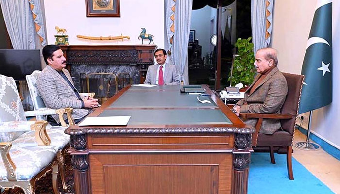 pm shabaz and faisal kundi