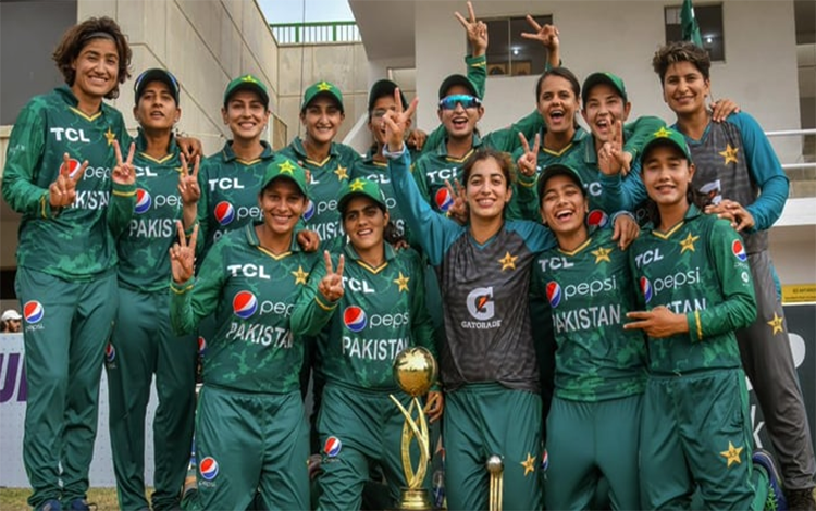 women cricket team
