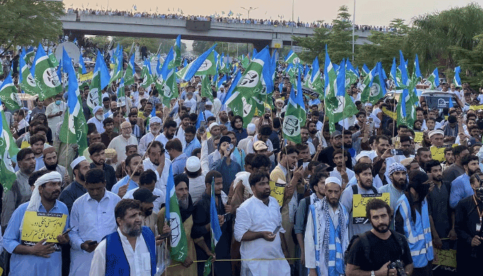 jamateislami dharna7