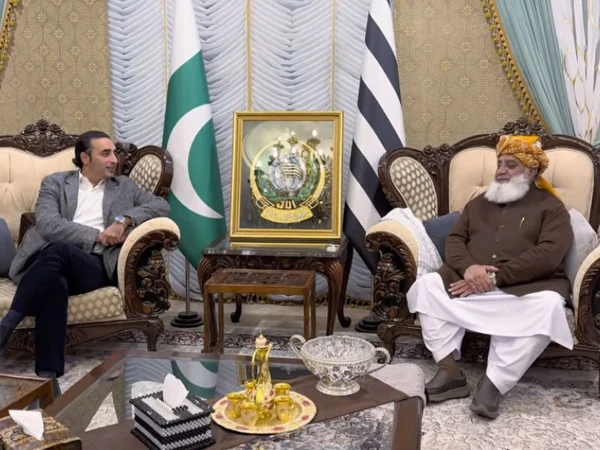 bilawal with fazal ur rehman1733319265 0 600x450 1