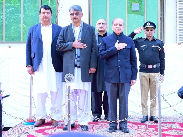 pm shahbaz in kashmir