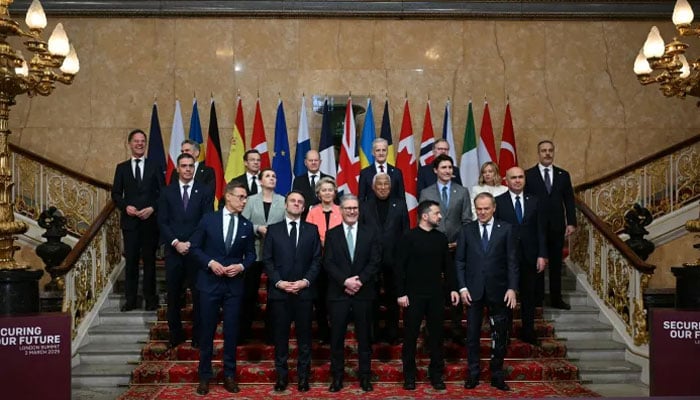 1447091 7082202 UK PM with Zelenskky updates