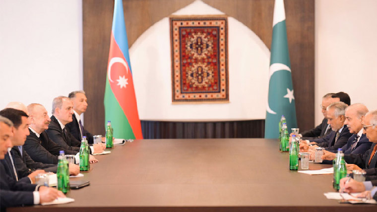 pm in azerbijan meeting