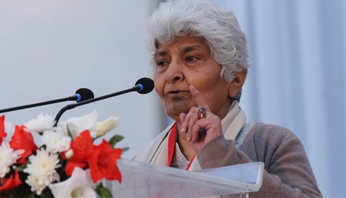 1527282 5913343 News11 updates