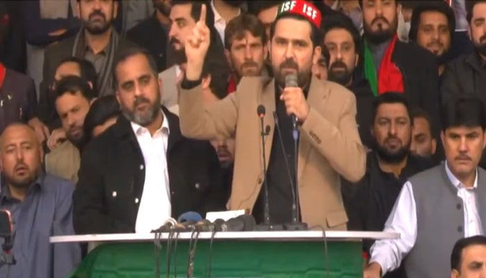 1535348 9151855 2 akhbar